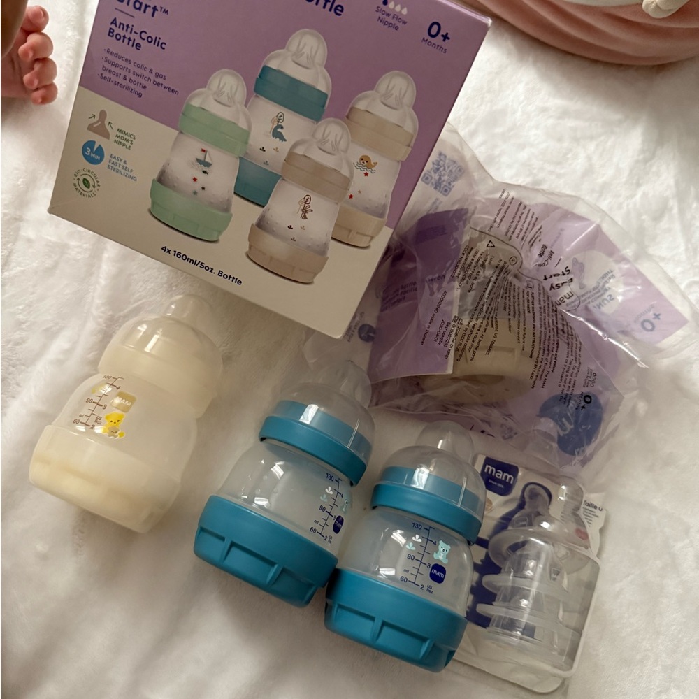 MAM Anti-Colic Baby Bottles Set